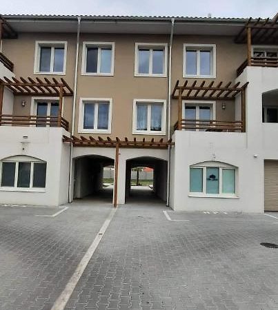 Apartament Evelin Dunajská Streda Zewnętrze zdjęcie