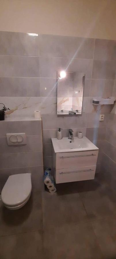 Apartament Evelin Dunajská Streda Zewnętrze zdjęcie